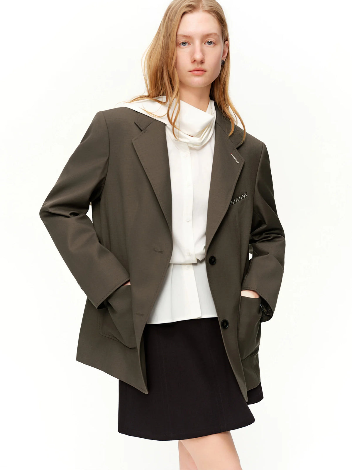 Women’s Wide Shoulder Oversized Blazer