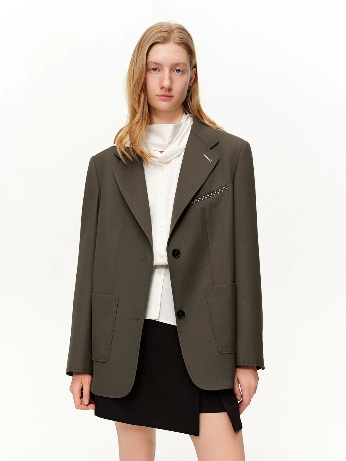 Women’s Wide Shoulder Oversized Blazer